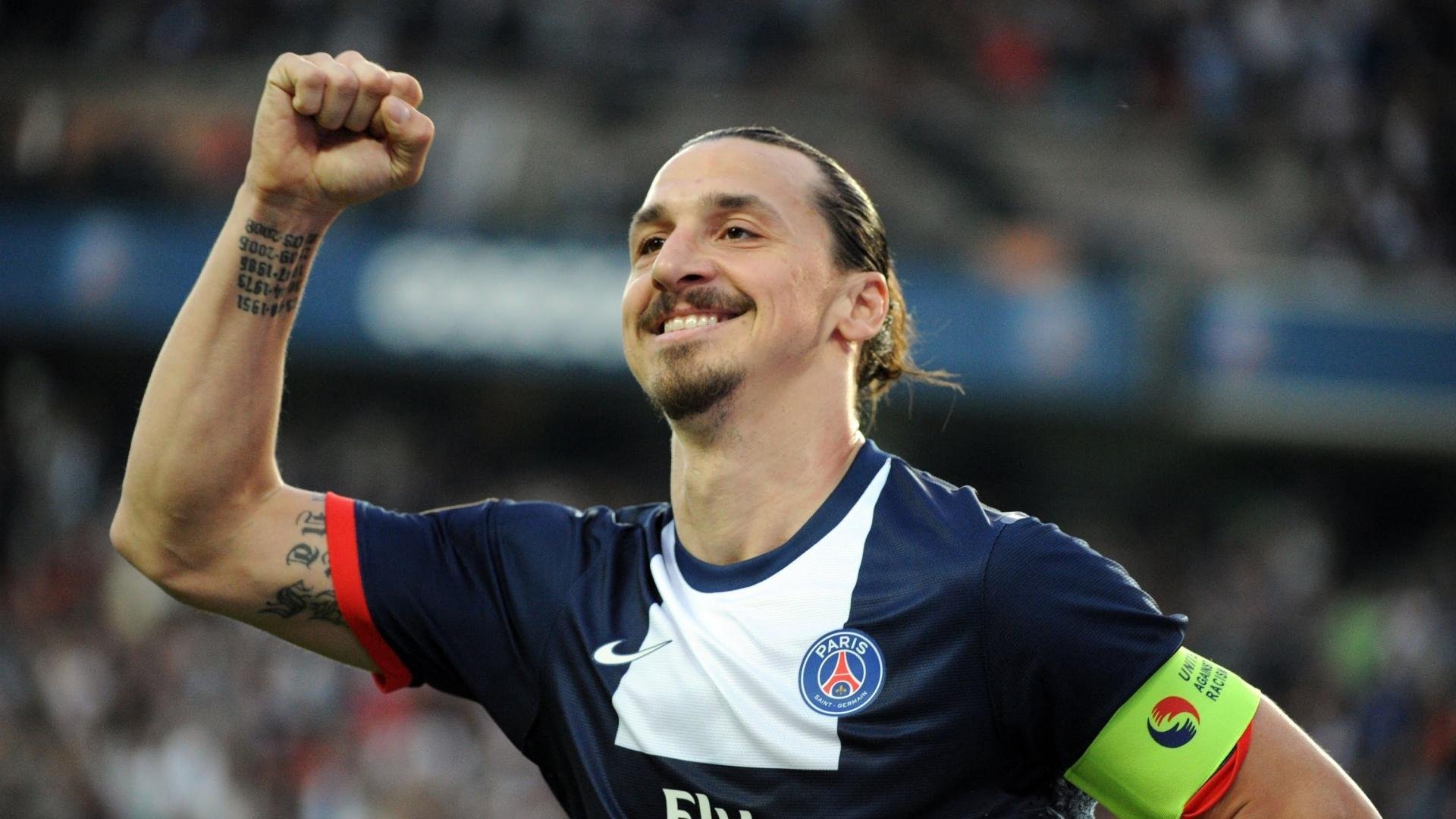 德甲铁血防线：坚不可摧的战术体系，德意志铁血将军